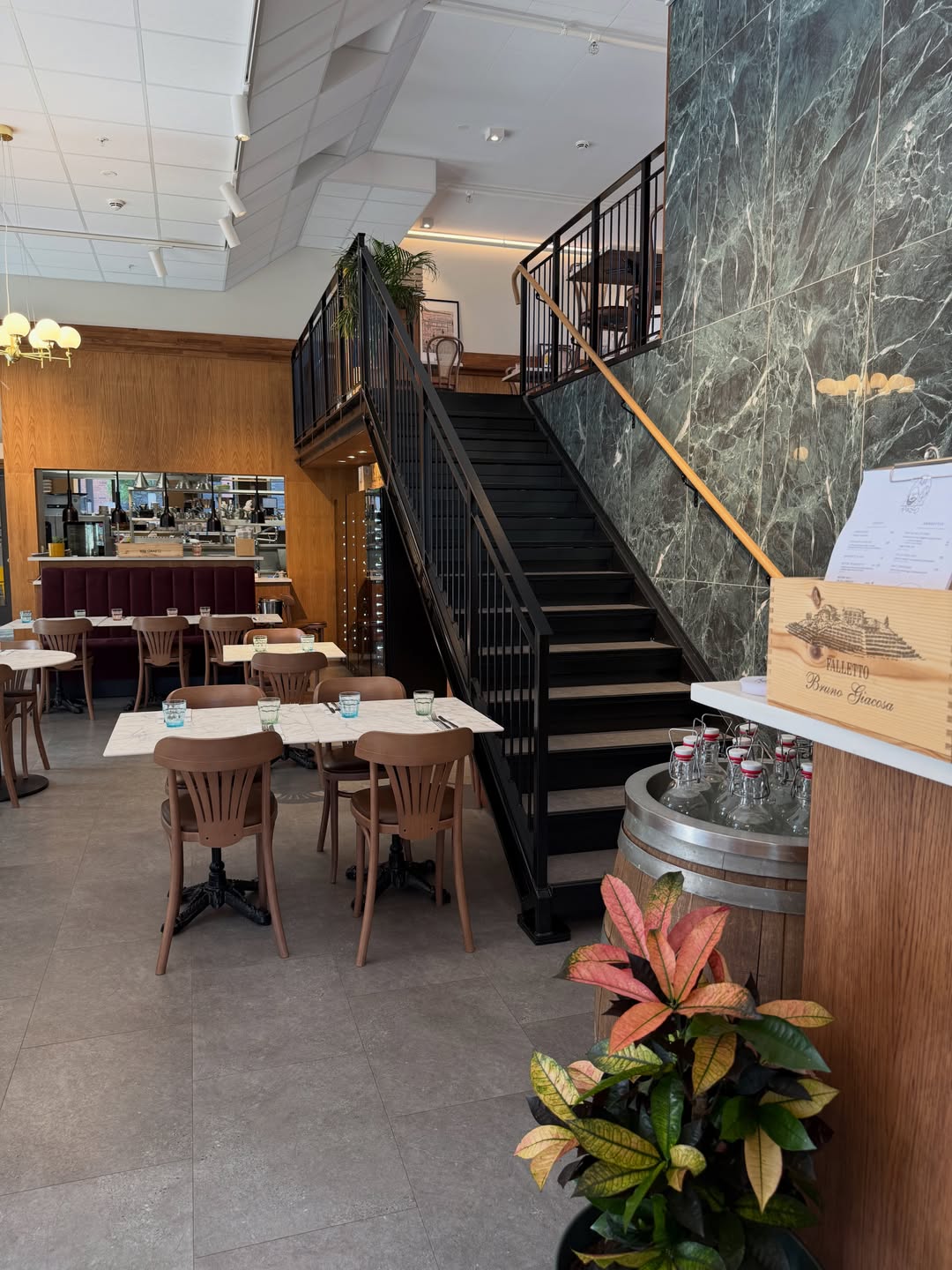 Pazzo, Skien